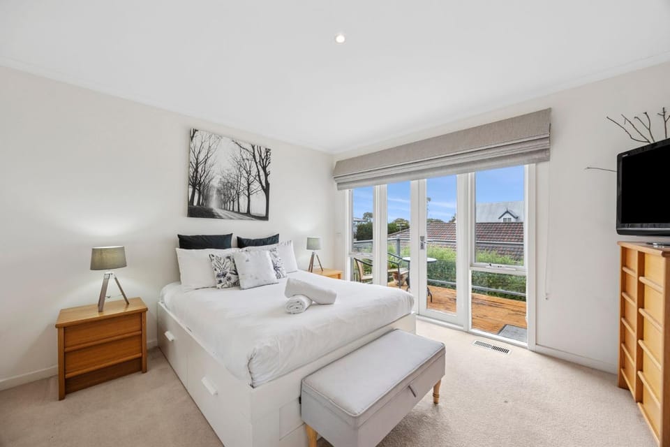 Pomora Ocean Views House in Torquay