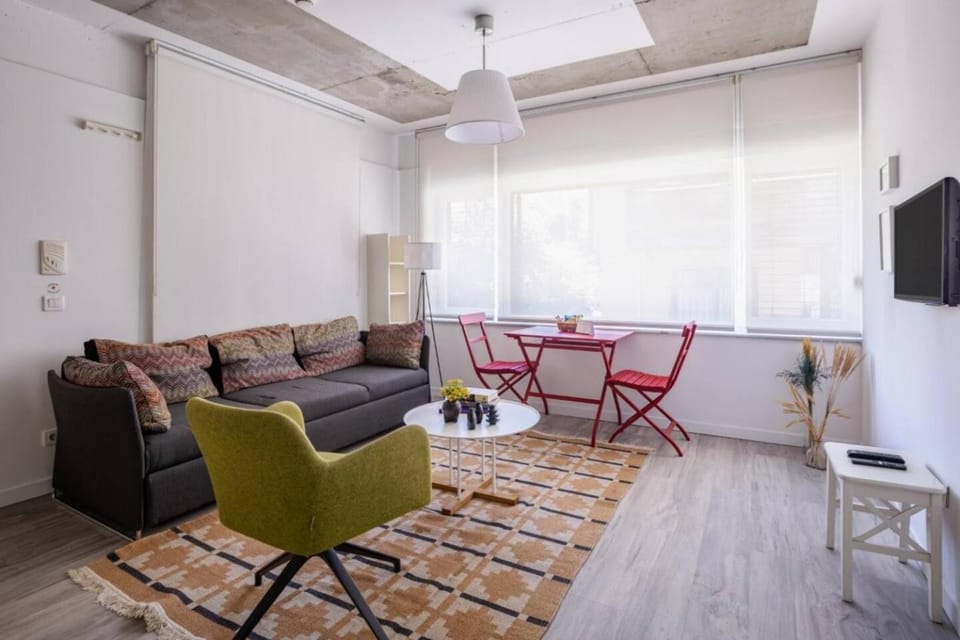 Cool Charming Central 1BD1Bath Modern Home! #398 Apartment in Istanbul