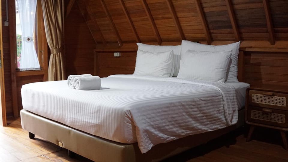 Lopo Hotel & Resort Samosir Hotel in Indonesia