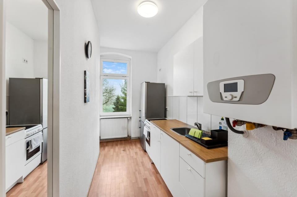 Geräumige Monteurswohnungen inkl Parkmöglichkeiten Apartment in Halle Saale