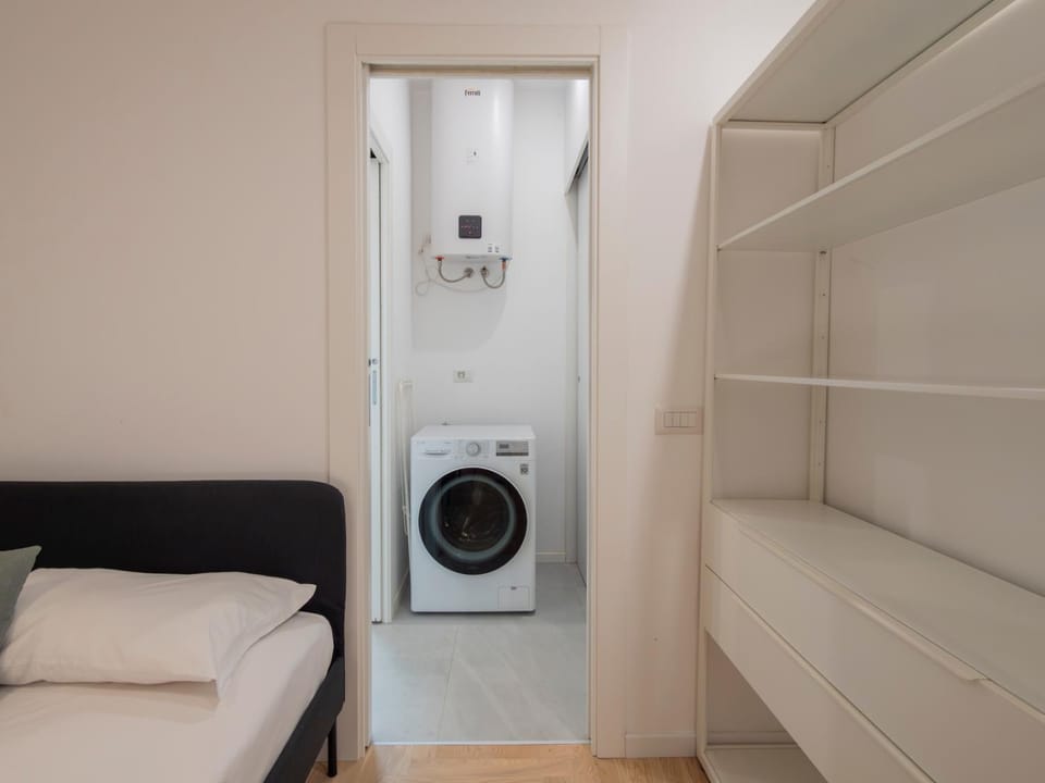 Bed, Bedroom, wardrobe, washing machine