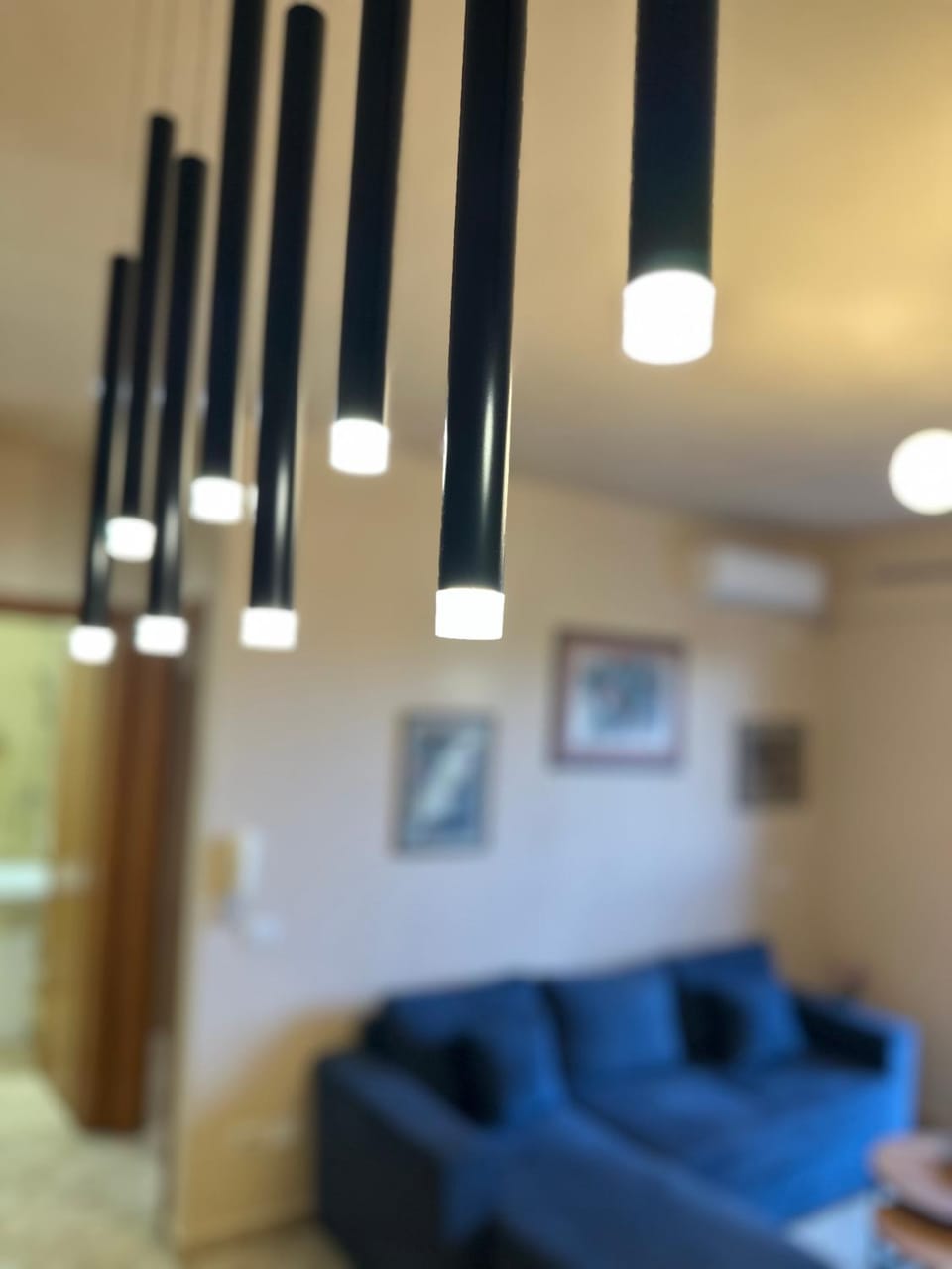 Night, Seating area, Dining area, air conditioner, air conditioner