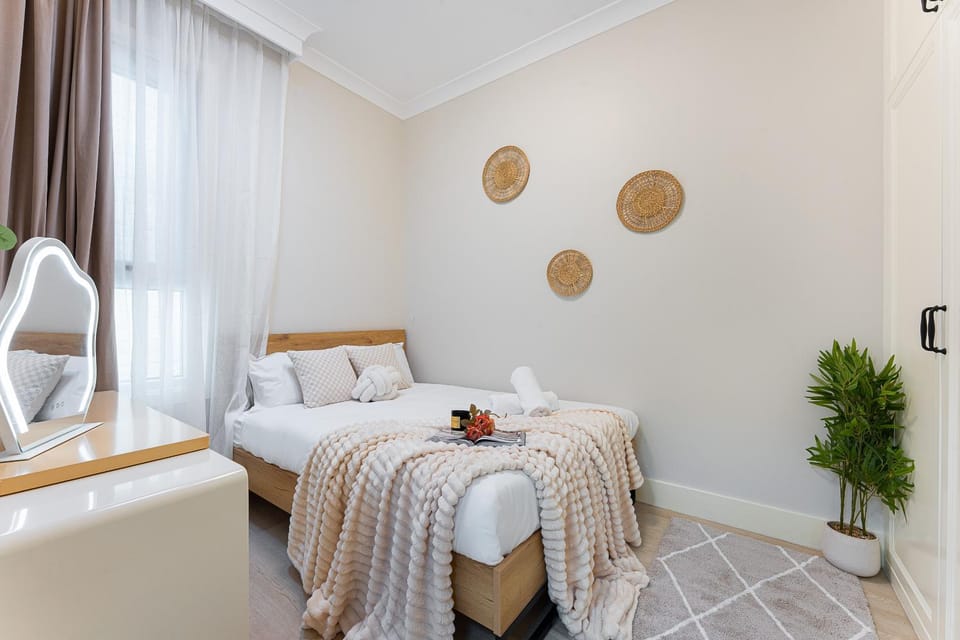 Trendy 4BR Petersham Stay Steps from Top Cafés House in Sydney