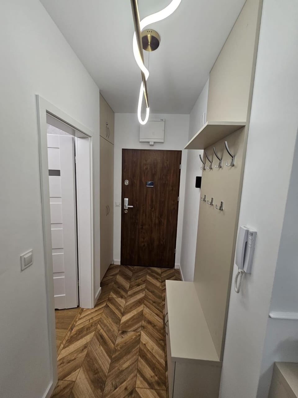 LUXURY APARTMENTS WILCZA 1 by Marta klimatyzacja Apartment in Masovian Voivodeship