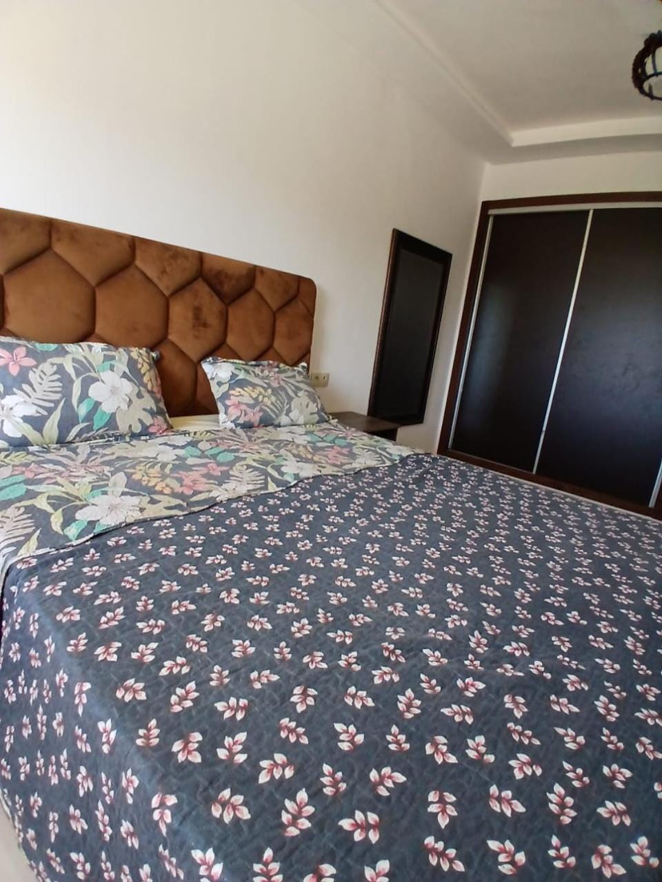 Modern Apartment 5 Min the Beach Apartment in Tangier-Tétouan-Al Hoceima