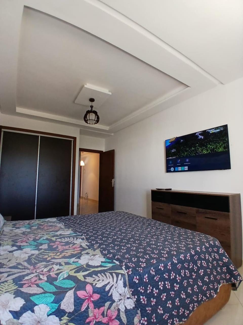 Modern Apartment 5 Min the Beach Apartment in Tangier-Tétouan-Al Hoceima