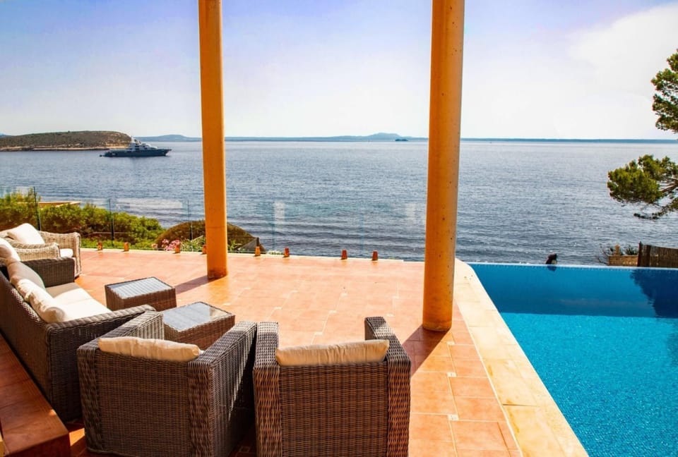 Escape to Luxury: Rent Mallorca Villa 1452 Villa in Serra de Tramuntana