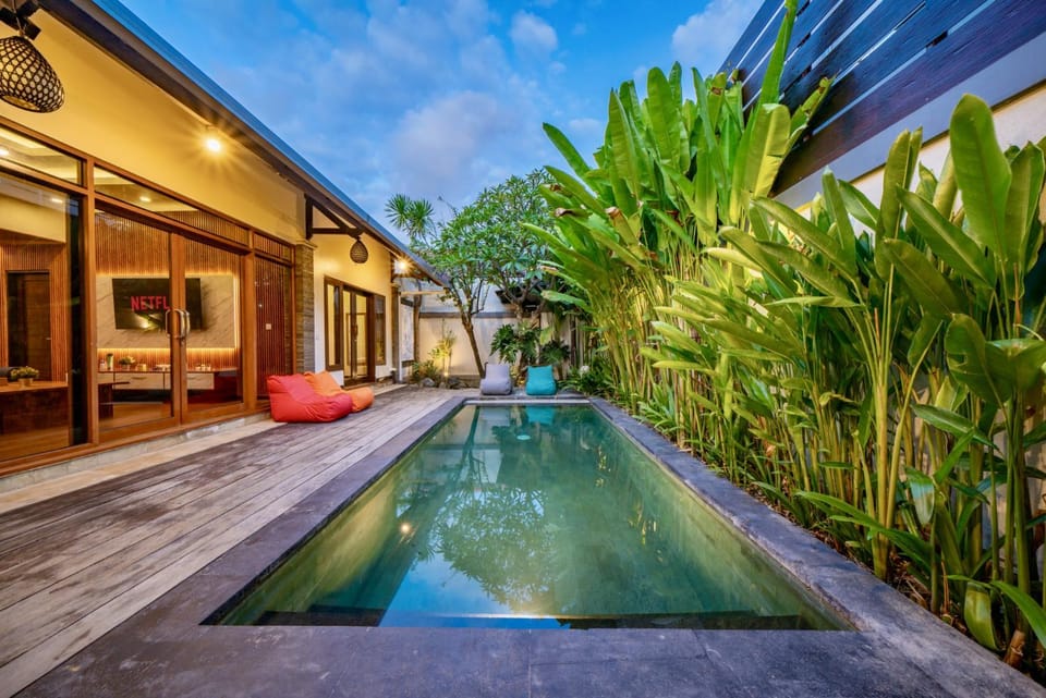 Garden, Garden view, Pool view, Swimming pool