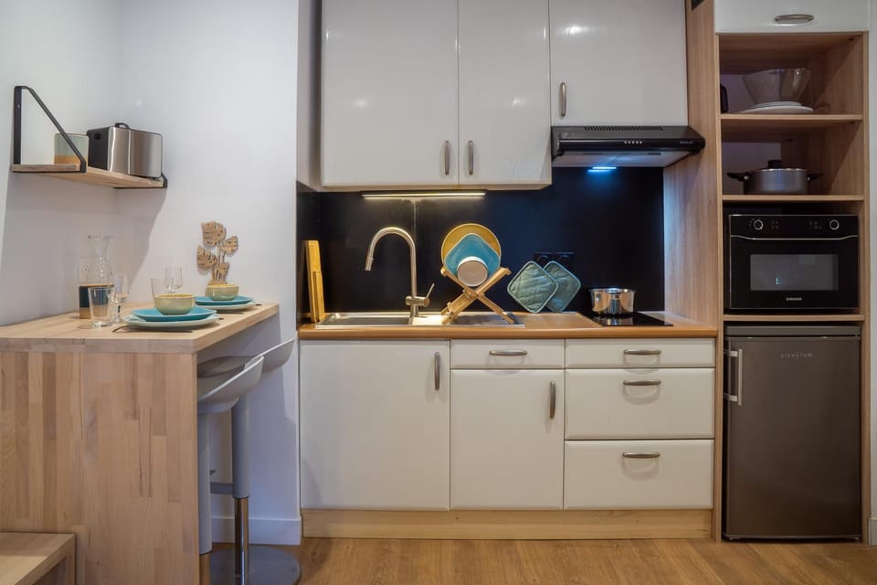 Grand studio avec terrasse Apartment in Vannes