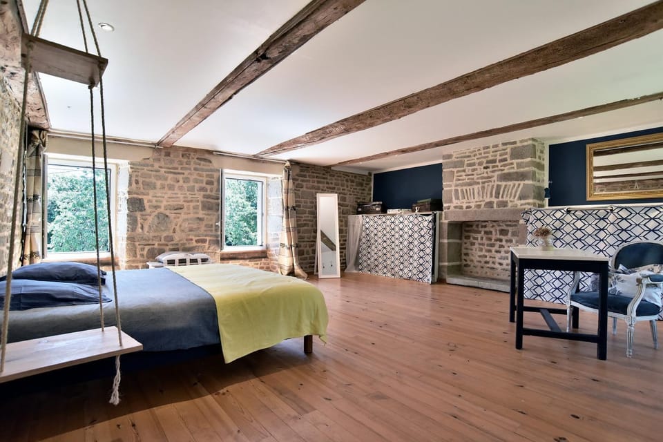 Bed, Bedroom