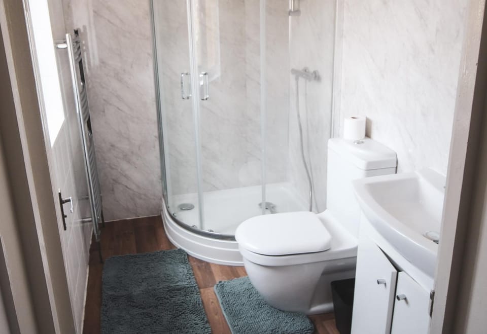 Studio flat - ideal for Heathrow & Slough Business Apartment in Slough