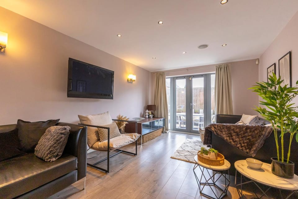 TV and multimedia, Living room, Seating area