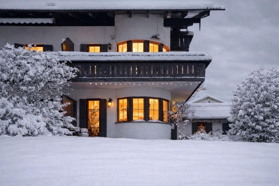 Property building, Winter