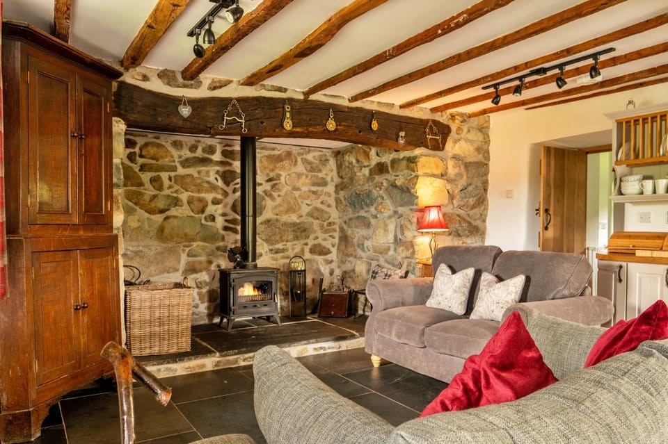 Communal lounge/ TV room, Living room