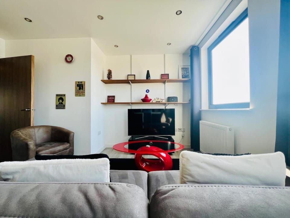 Modern Flat Old Town Views, Central Ipswich Apartment in Ipswich