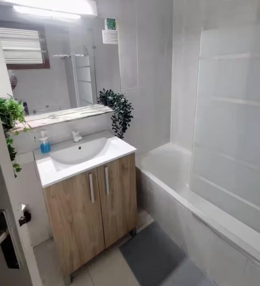 Central Studio with Rooftop Pool Apartment in Puerto de la Cruz