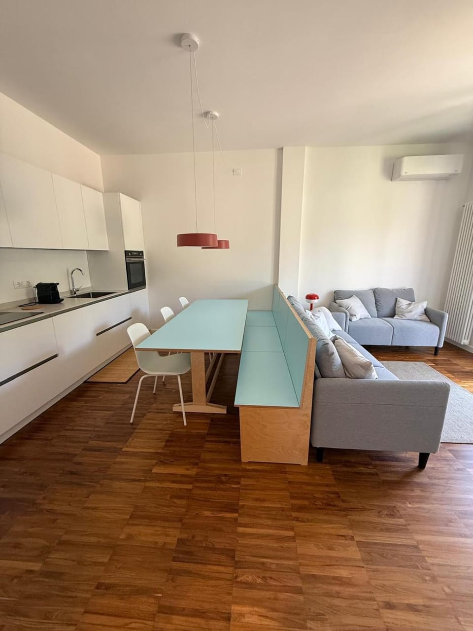 Kitchen or kitchenette, Living room, Dining area