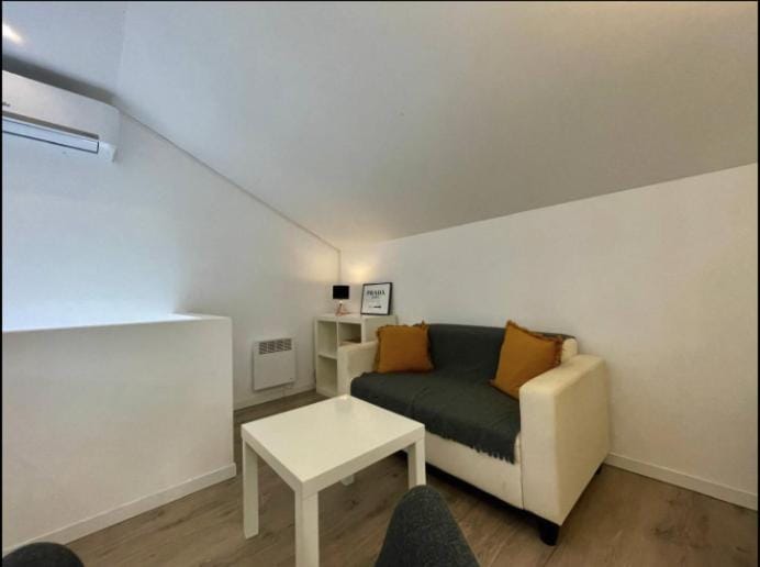 Confort & Bien-être-Parking Apartment in Fontainebleau