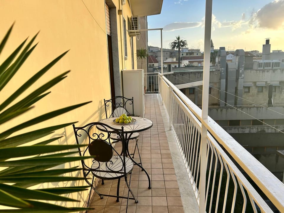 View (from property/room), Balcony/Terrace
