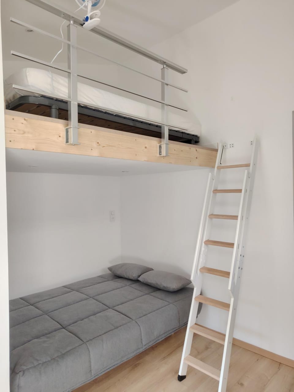 bunk bed