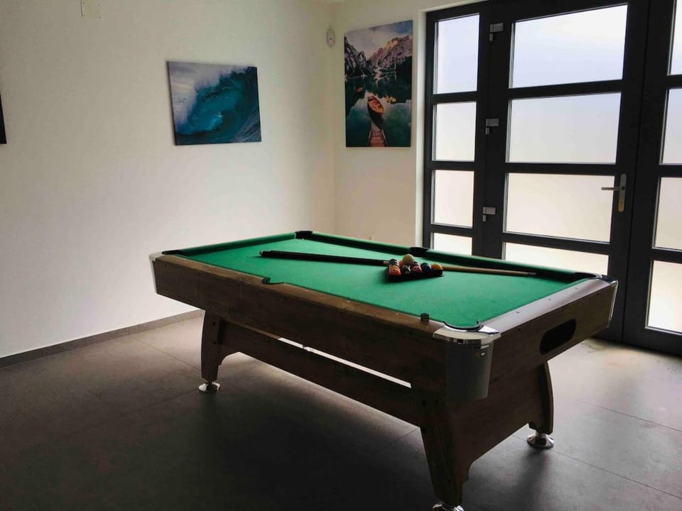 Billiard