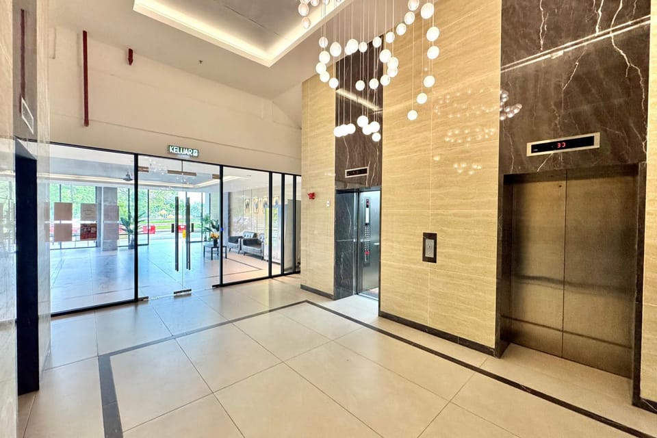 KLIA Residensi With Netflix Apartment in Negeri Sembilan, Malaysia