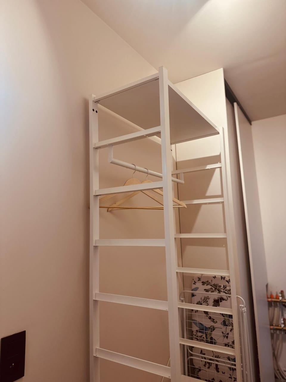 Christina's 1 bed-First floor 4 MIN FROM BEACH Apartment in Ostend