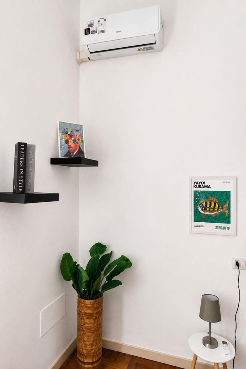 Decorative detail, Floor plan, Bedroom, air conditioner