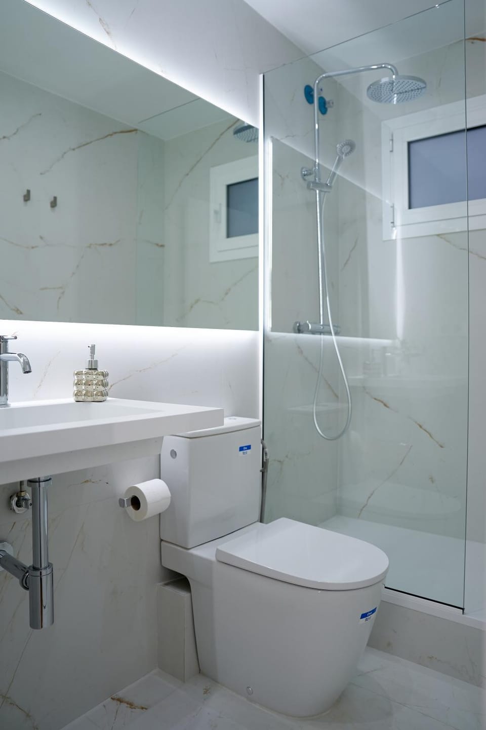 Apartamentos Valentin Apartment in Barcelona