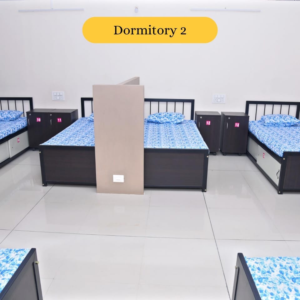 Dwarka Yatri Niwas Hostel in Karnataka
