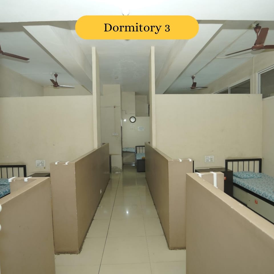Dwarka Yatri Niwas Hostel in Karnataka