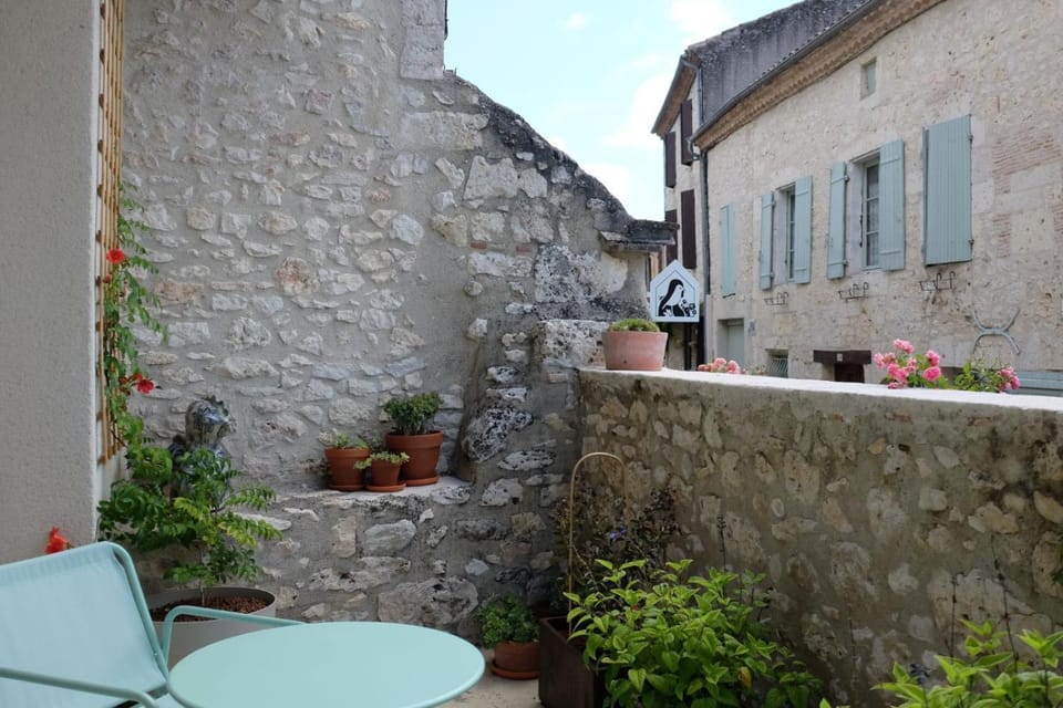 Patio, Balcony/Terrace
