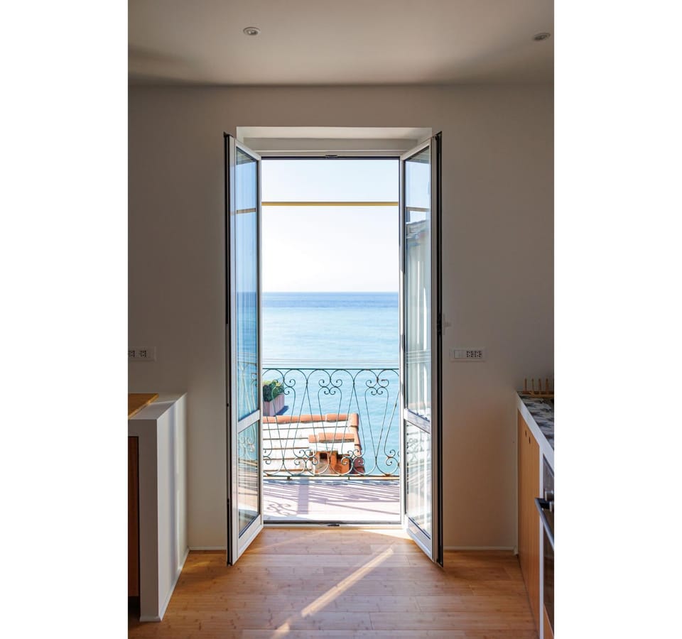 Spring, Summer, Balcony/Terrace, Autumn