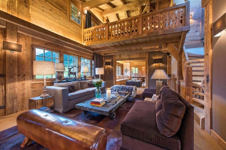 Elegant Alpine Chalet with Spa Villa in Saanen