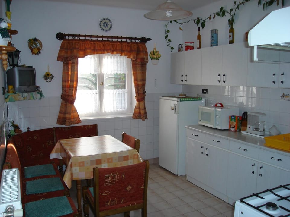 Communal kitchen