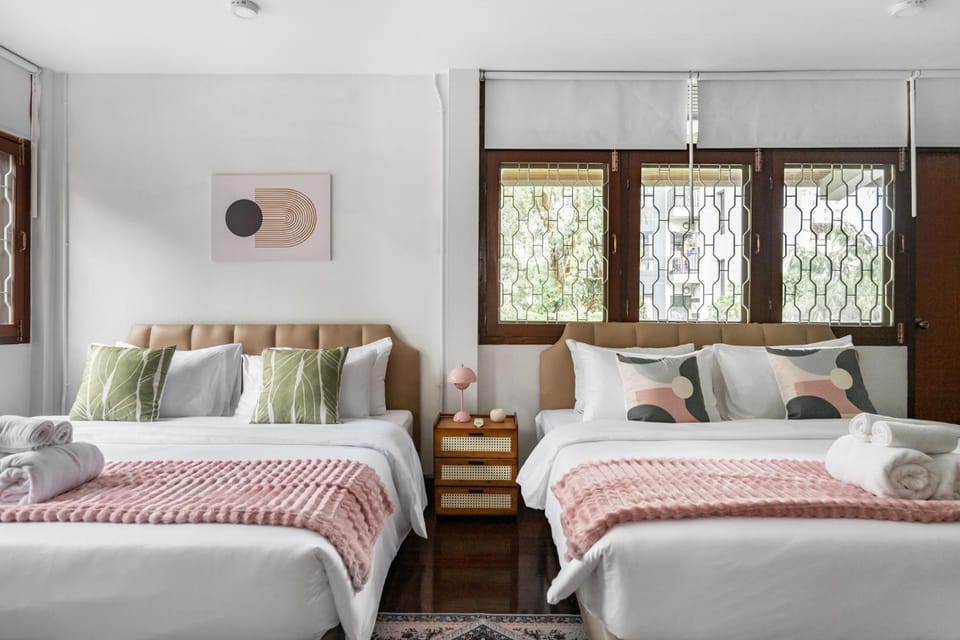 Bed, Bedroom