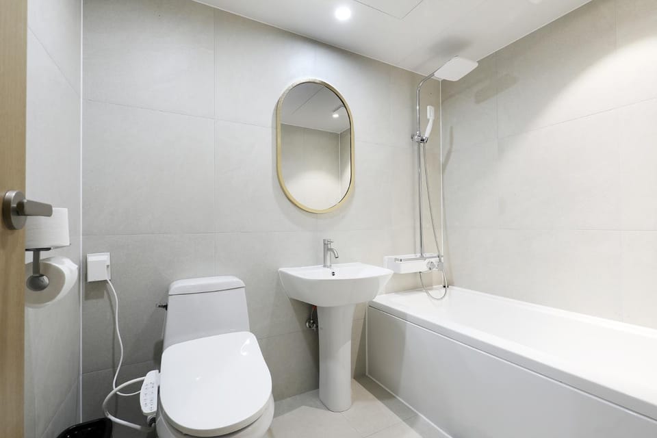 Hound Hotel Jeonju Joonghwasan Hotel in South Korea
