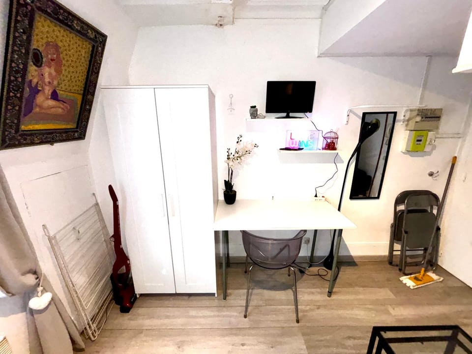 Stay in Montmartre Apartment in Paris