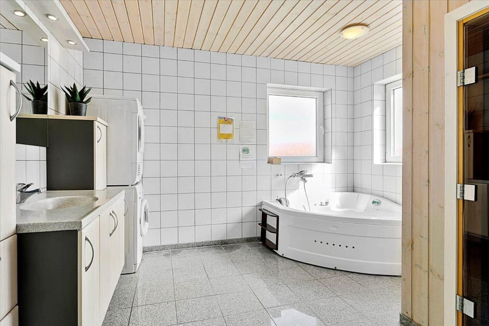 120-Thisted-Jorgen-Hedes-Vej-20 House in Denmark