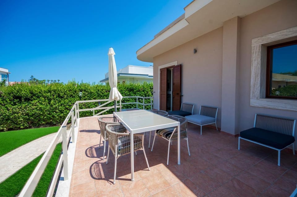 Patio, Garden, Balcony/Terrace, Dining area