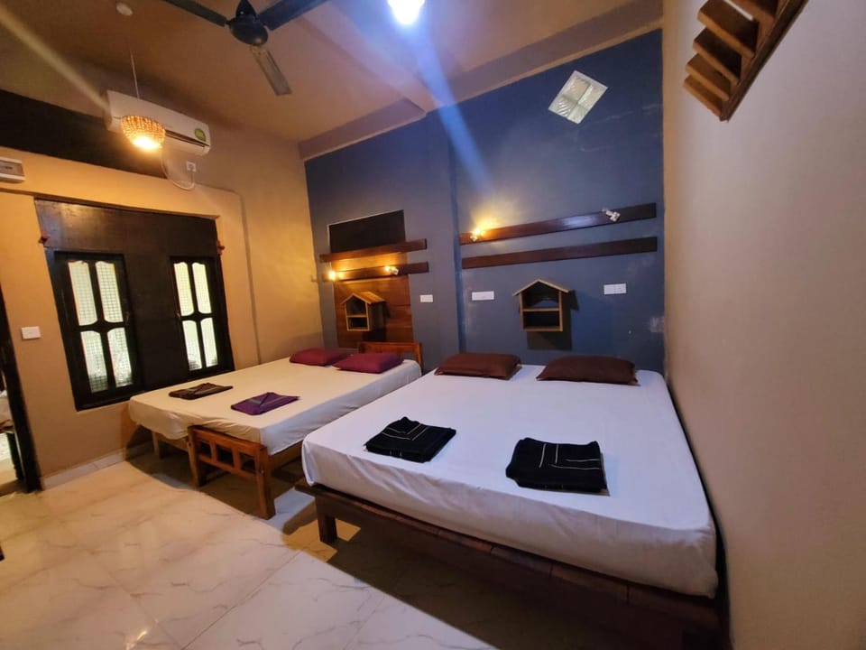 Bed, air conditioner