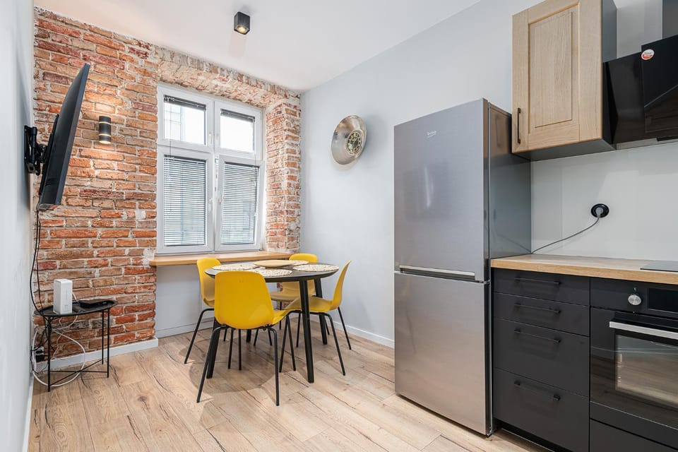 TV and multimedia, Kitchen or kitchenette