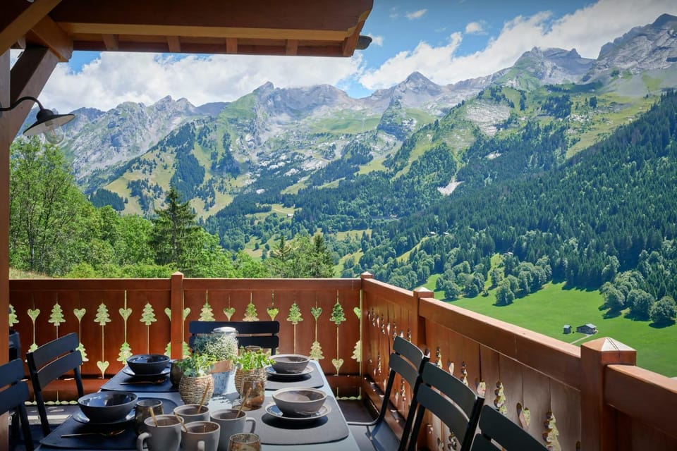 Day, Natural landscape, Summer, View (from property/room), Balcony/Terrace, Mountain view