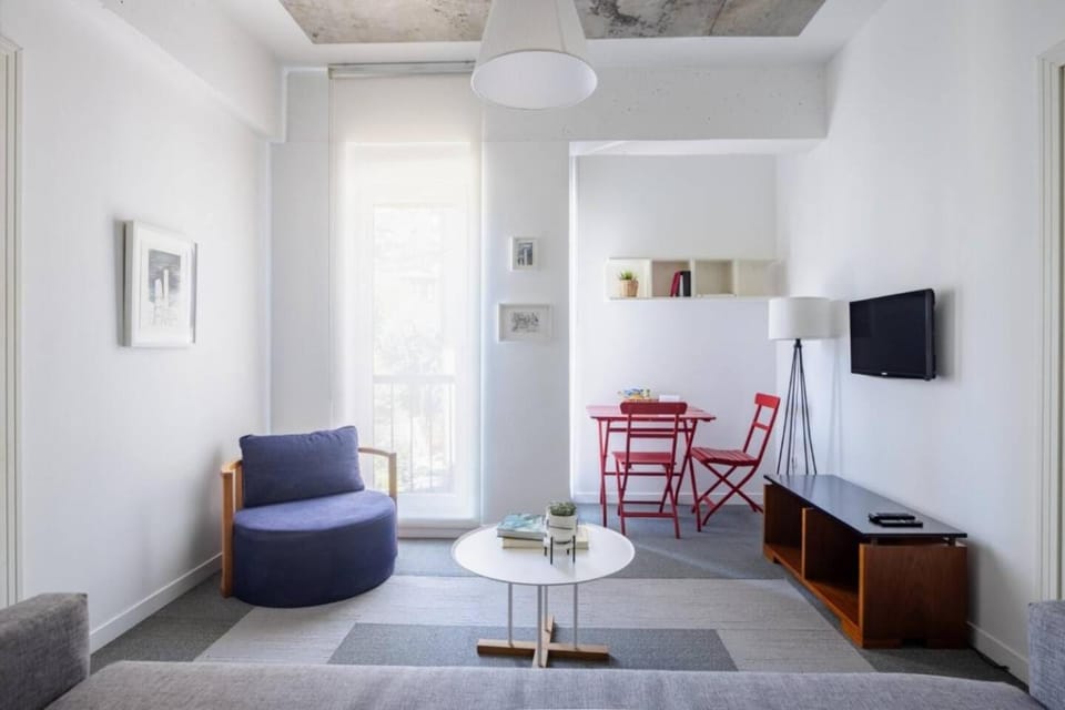Stunning Serene 2BD1Bath Bosphorus Retreat! #400 Apartment in Istanbul