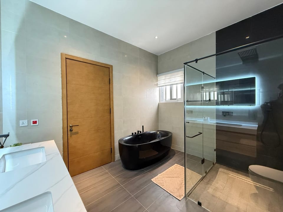 R&R Homes House in Accra