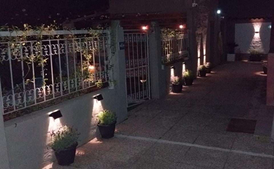 Garden, Inner courtyard view