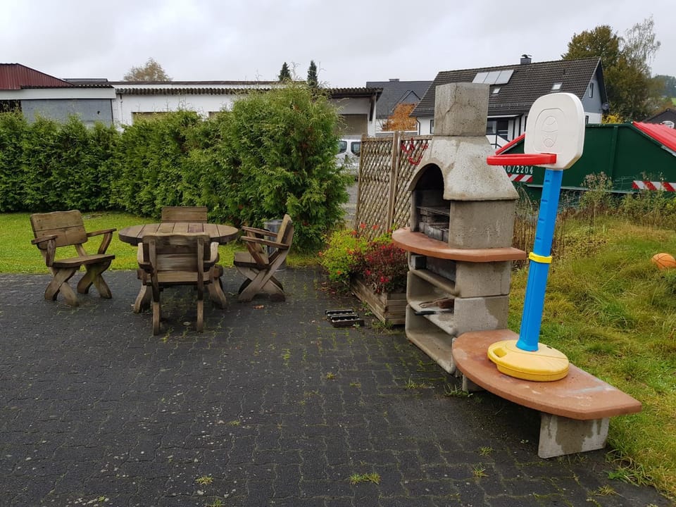 BBQ facilities, Children play ground