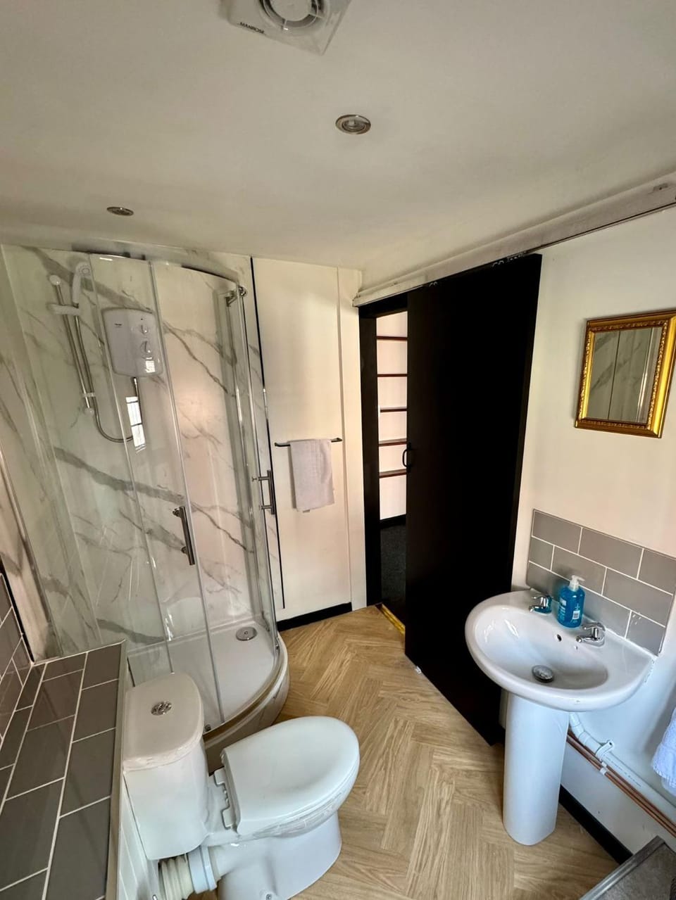 Toilet, Bathroom
