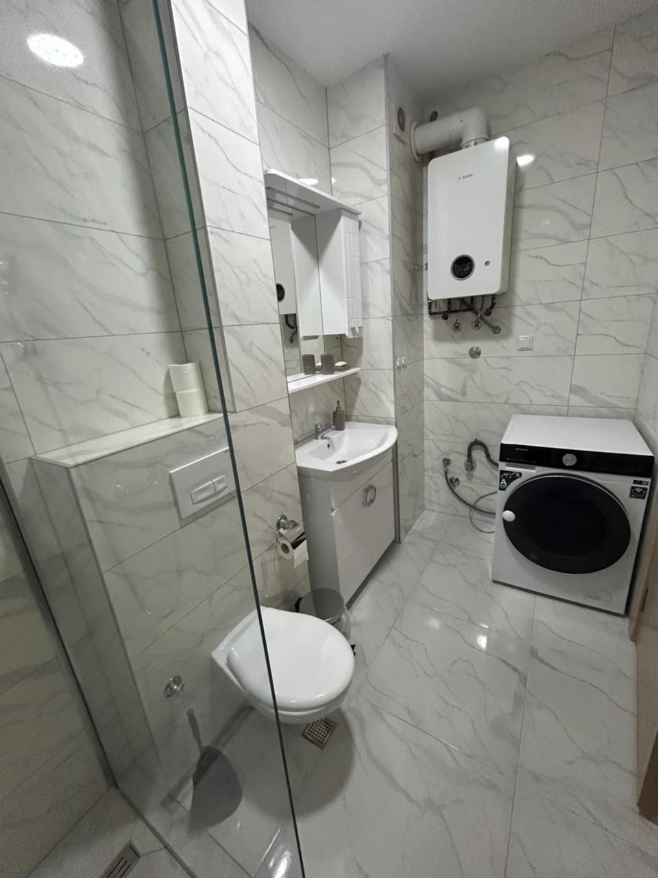 Bathroom, hair dryier, washing machine