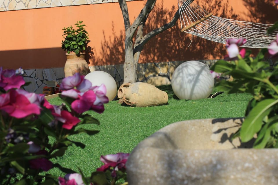 Patio, Garden